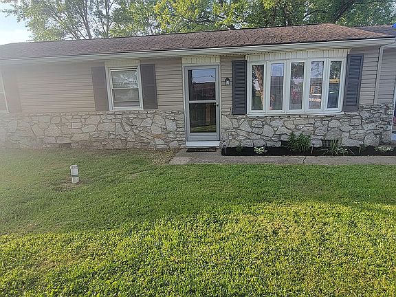 2nd image of 3104 W Sunblest Dr