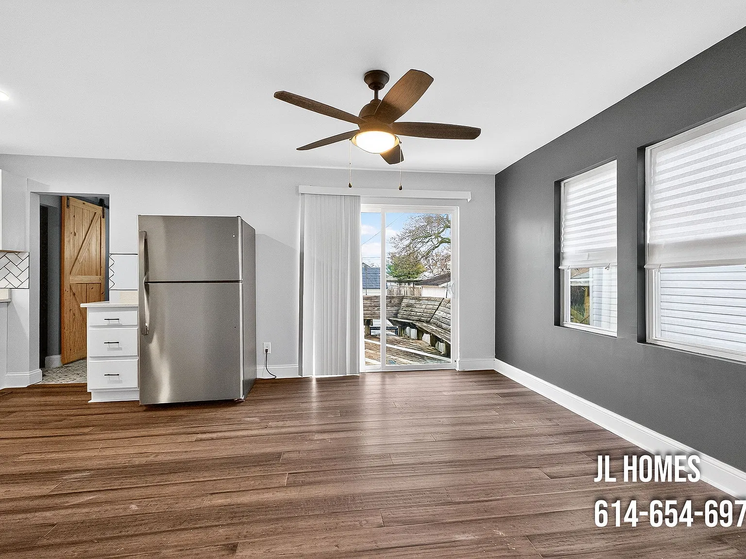 512 Larcomb Avenue - 1 — Photo 4