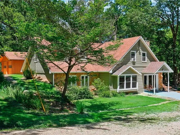 2605 NW Highway M, Chilhowee, MO 64733