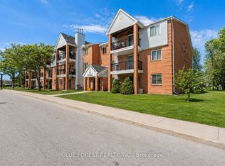 1096 Jalna Blvd #41, London, ON N6E 3B8