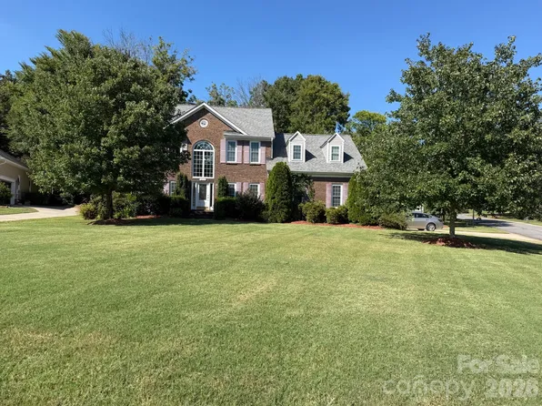 3862 Bethany Ct NW, Concord, NC 28027