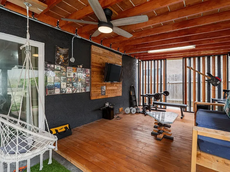 10924 Montongo St — Photo 27