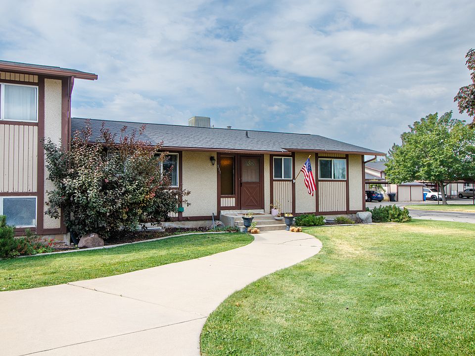 1st image of 337 Birchwood Dr