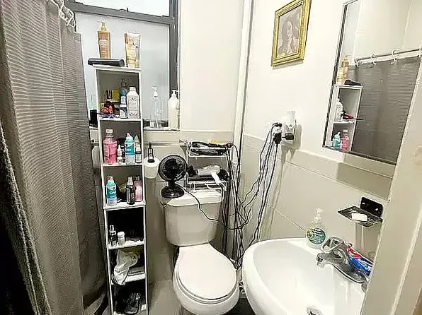 113 Wyckoff Avenue image 4 of 5