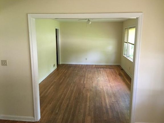 5th image of 2173 Harolds Ln