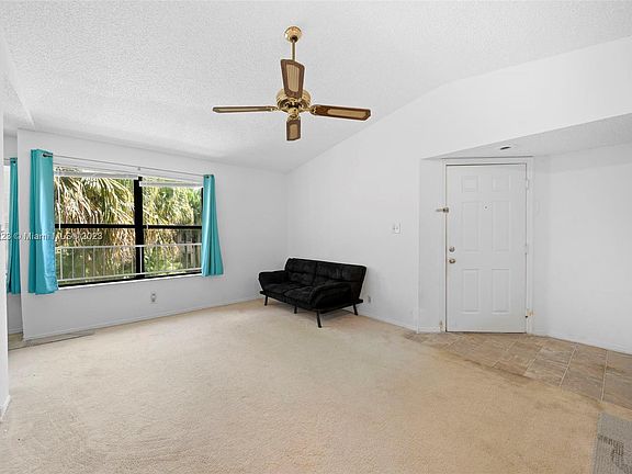 4th image of 2946 S University Dr APT 7206