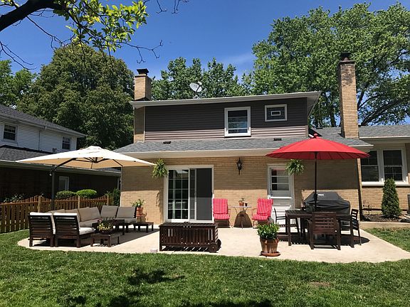 3rd image of 612 S Reuter Dr