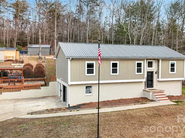 4386 Rocky Rd, Lenoir, NC 28645