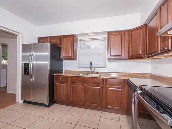 5th image of 2109 58th St S