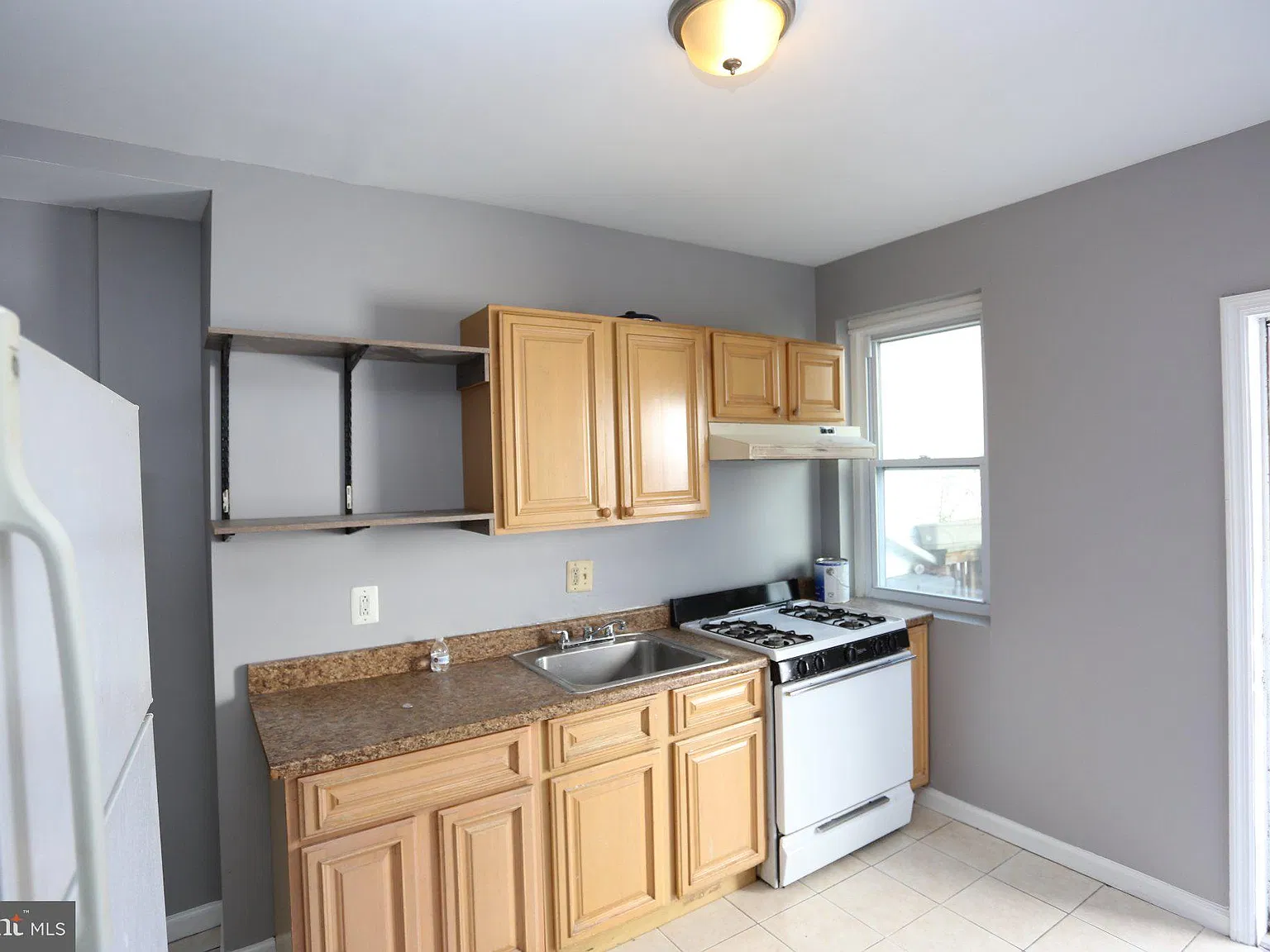 2 bed, 1.0 bath, 638 sqft, $1,750 — Photo 4