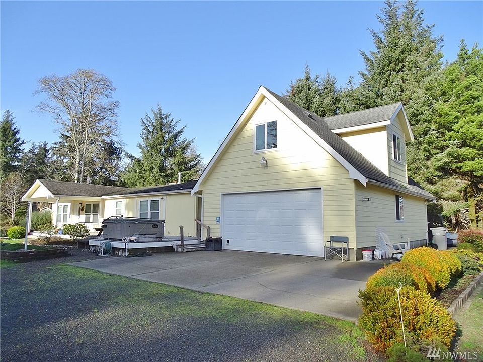1st image of 746 Wood Duck Ave SE
