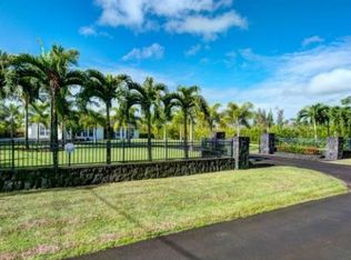 15-1560 Beach Rd, Keaau, HI 96749