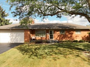 4148 Conne Mara Ln, Waterford, MI