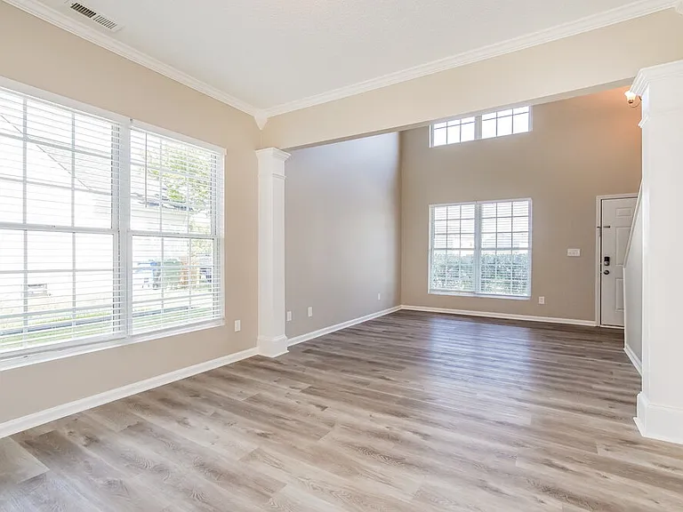 108 N Honey Springs Ave — Photo 5
