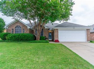 329 Loma Alta Dr, Mesquite, TX 75150