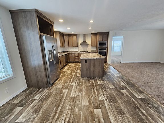 5th image of 1569 Andrew Pl #317