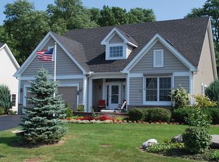 62 Nobleman Ct, Fairport, NY 14450