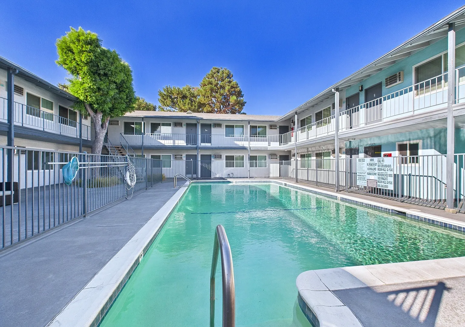 Aqua South — Photo 1