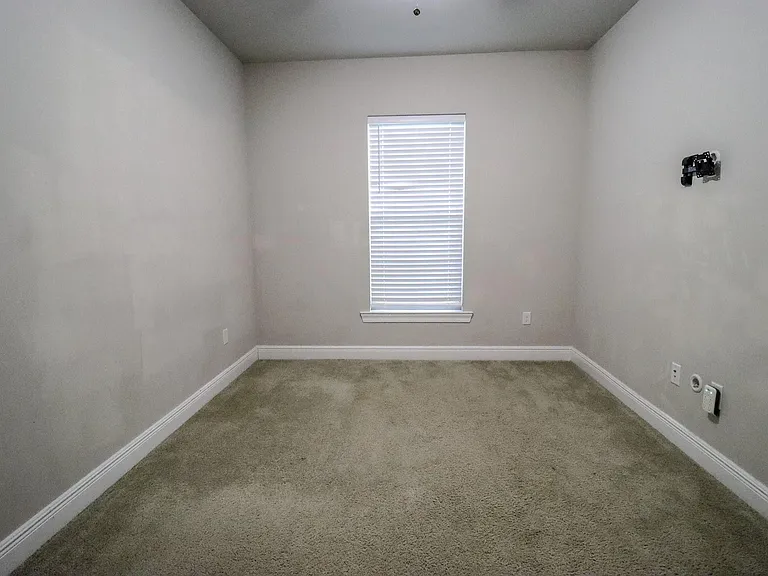 4401 Sweetgum Dr — Photo 37