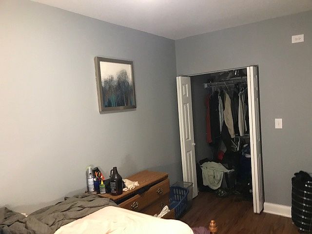 1st image of 2225 N Leavitt St #R