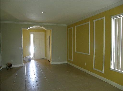 3rd image of 2602 Seminole Palms Dr
