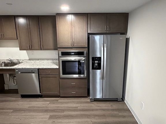 2nd image of 1740 Washington St #3