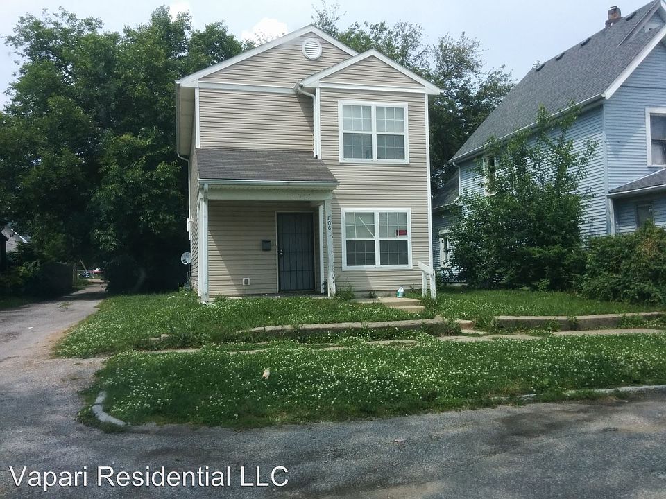 1st image of 806 Udell St