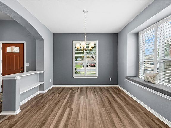 4th image of 151 Plantain Dr