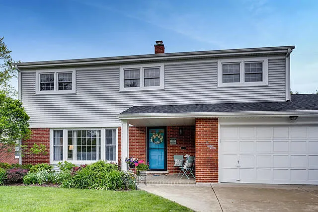8 N Donald Ave photo 1