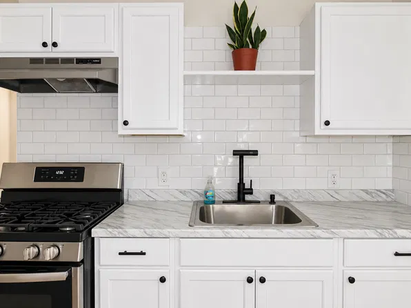 1912 S Harding Ave Unit 2, Chicago, IL 60623