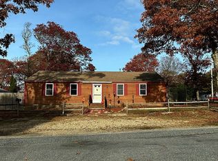 18-20 Wampanoag Rd, South Yarmouth, MA 02664