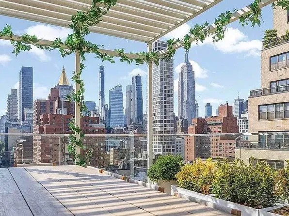 250 East 25th Street image 9 of 13