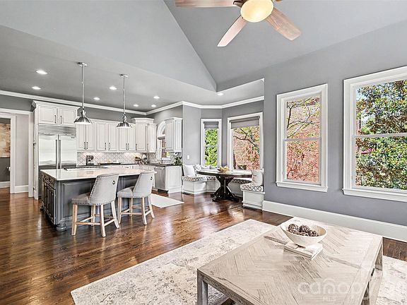 4th image of 2304 Highland Forest Dr #177