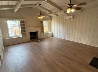 DH 1903 16th Street, Lubbock, TX 79401