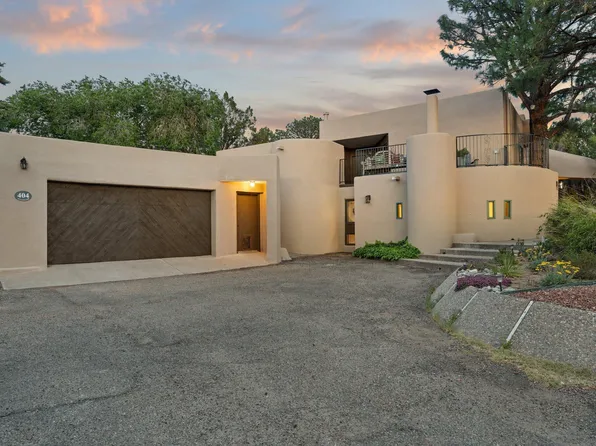 404 Live Oak Loop NE, Albuquerque, NM 87122