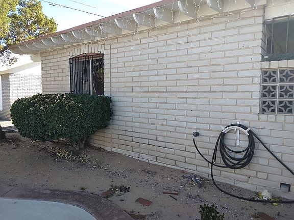 3rd image of 8300 Mettler Dr #B