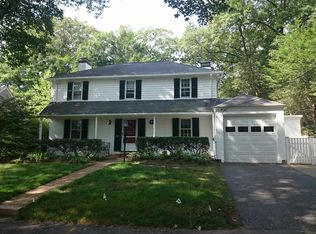 72 Arlington Rd, Brookline, MA 02467