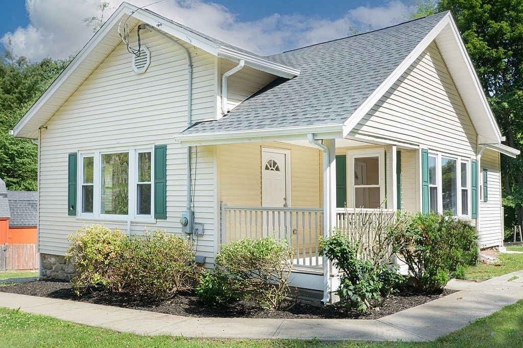 230 Southbridge Rd, Charlton, MA 01507 Zillow