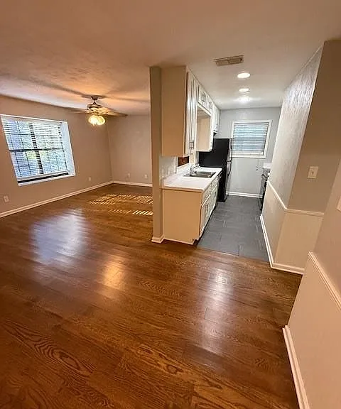 168 Parkbrook Cir — Photo 4