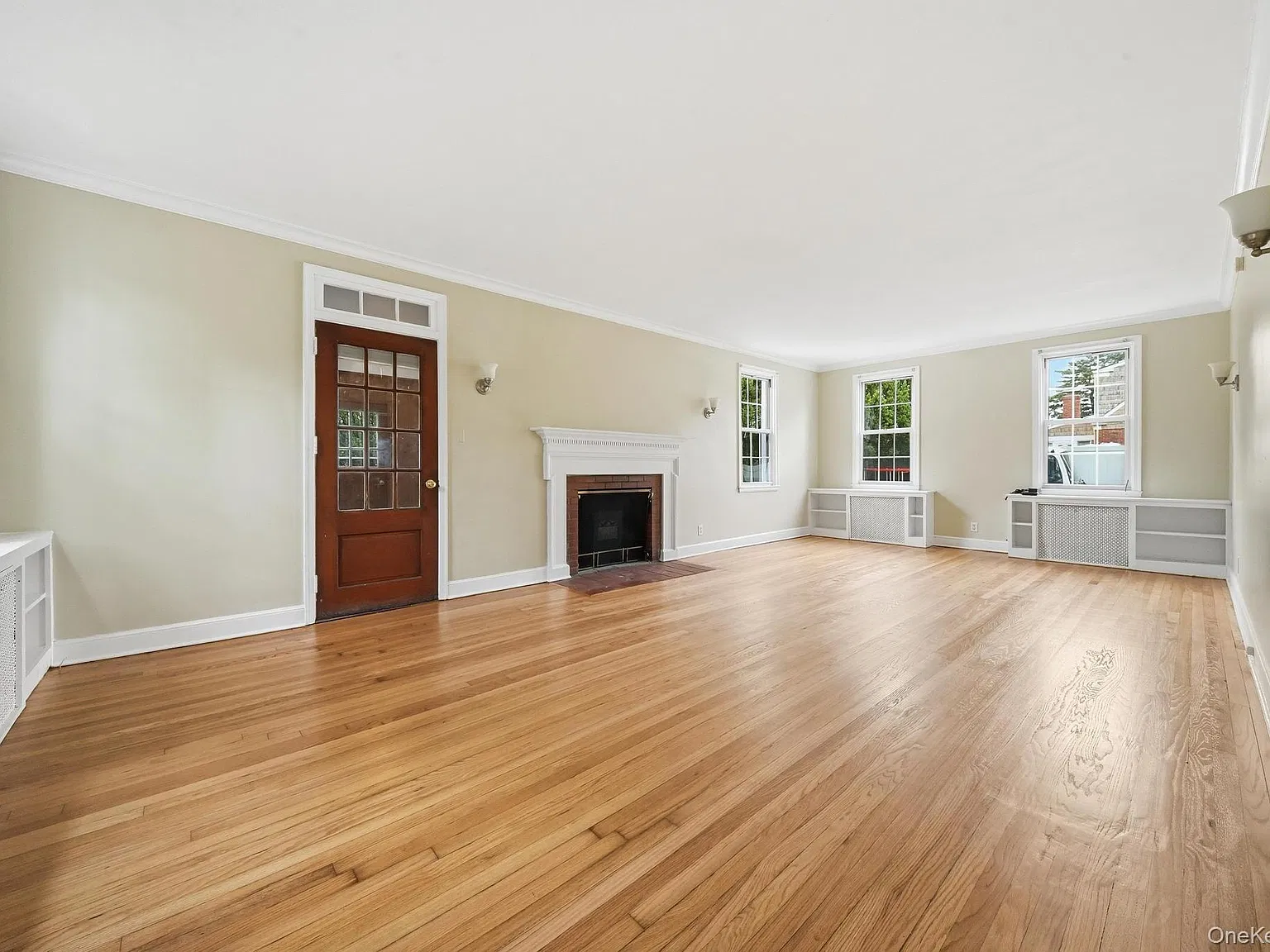 6 bed, 4.0 bath, 2678 sqft, $6,000 — Photo 4