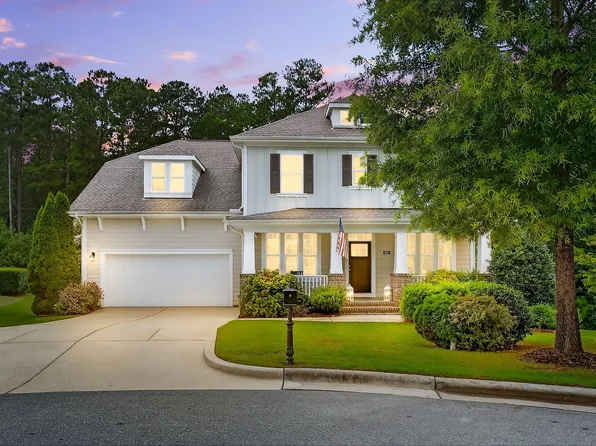 821 Ancient Oaks Dr, Holly Springs, NC 27540