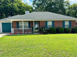 126 Stepping Stone Ln, Albany, GA 31721