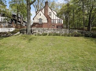 425 Union Ave, Peekskill, NY 10566