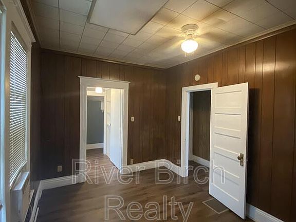 4th image of 430 W Edwards St #1