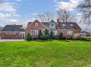 6270 Clinton St, Elma, NY 14059