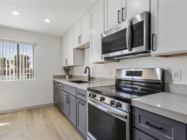 9270 E MISSION Lane #211, Scottsdale, AZ 85258