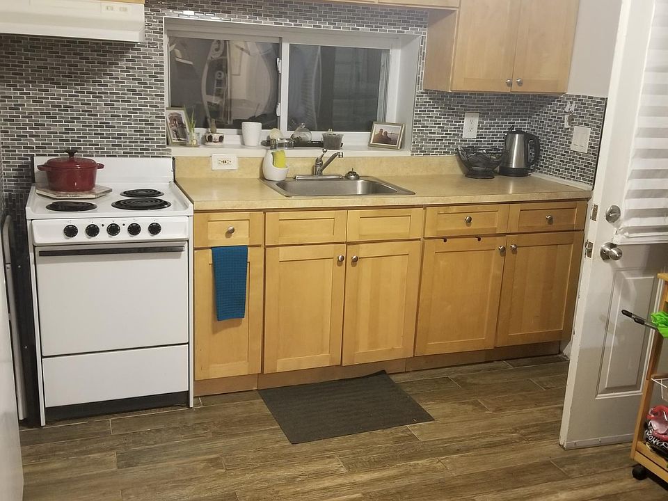1st image of 89 Hunter Ave Floor 2