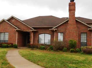 3805 Kings Ct, Oklahoma City, OK 73121