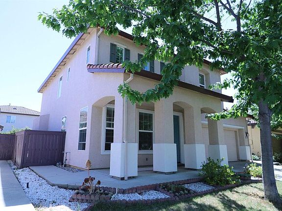 5th image of 2914 Holdrege Way