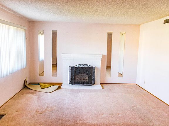 2nd image of 6981 Maita Cir